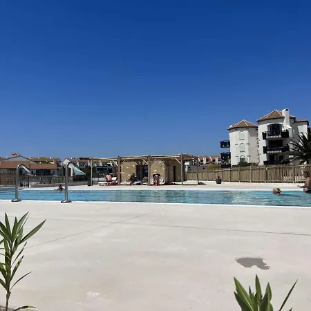 T2+mezzanine Avec Terrasse Et Acces Piscine A Cap Coudalere, - Fr-1-431-24